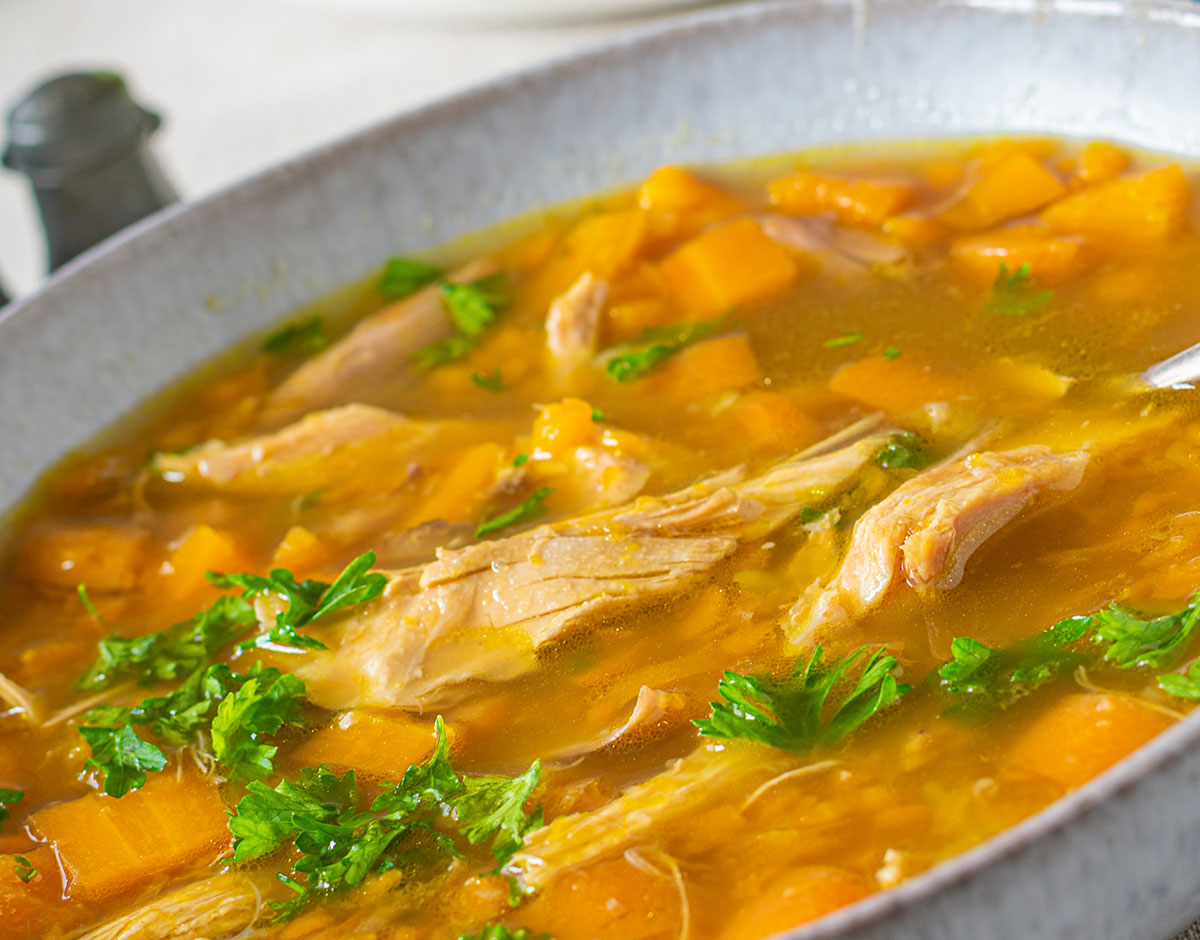Slow Cooker Chicken, Carrot and Ginger Soup
