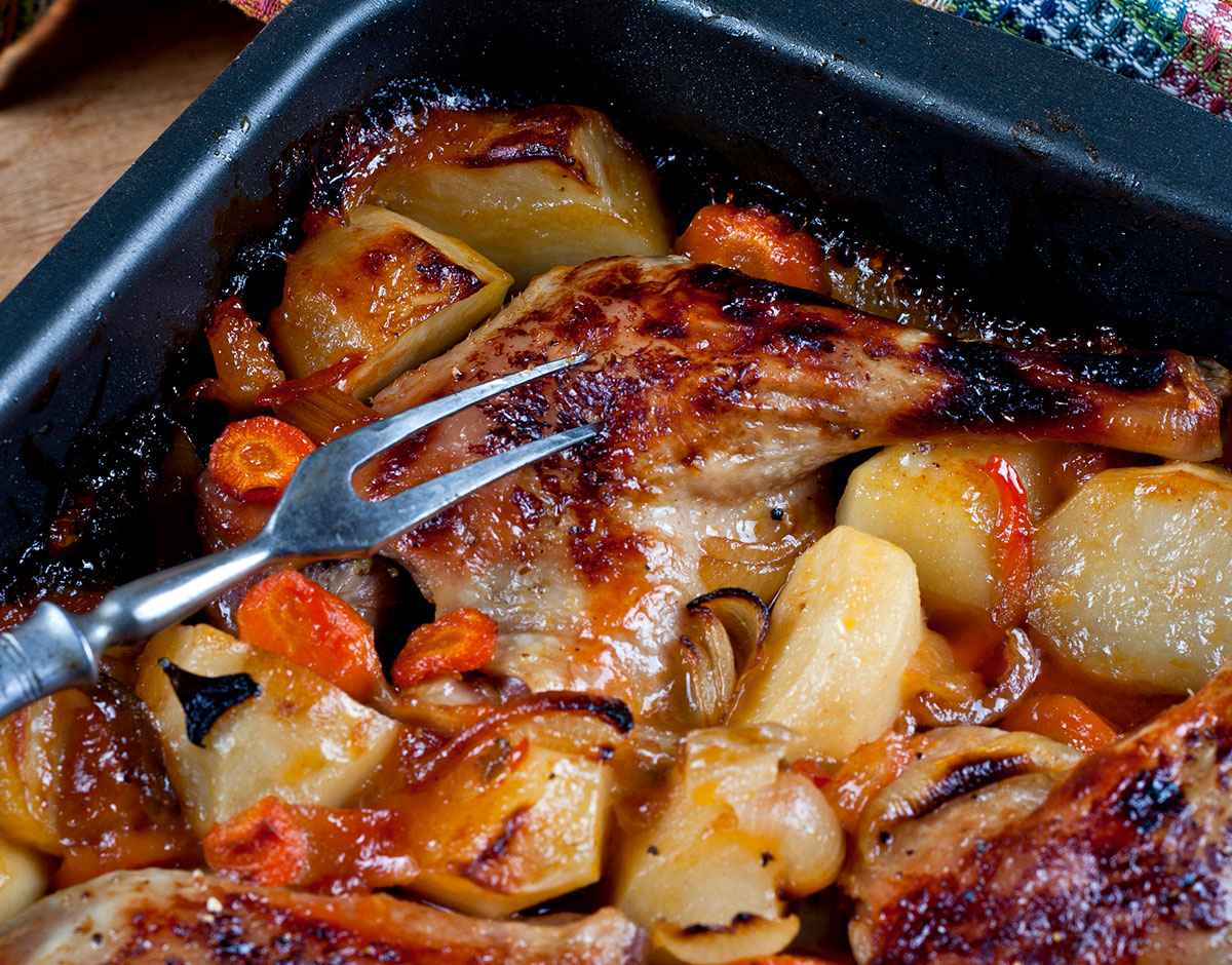 Roast Chicken with Potatoes, Carrots and Onions
